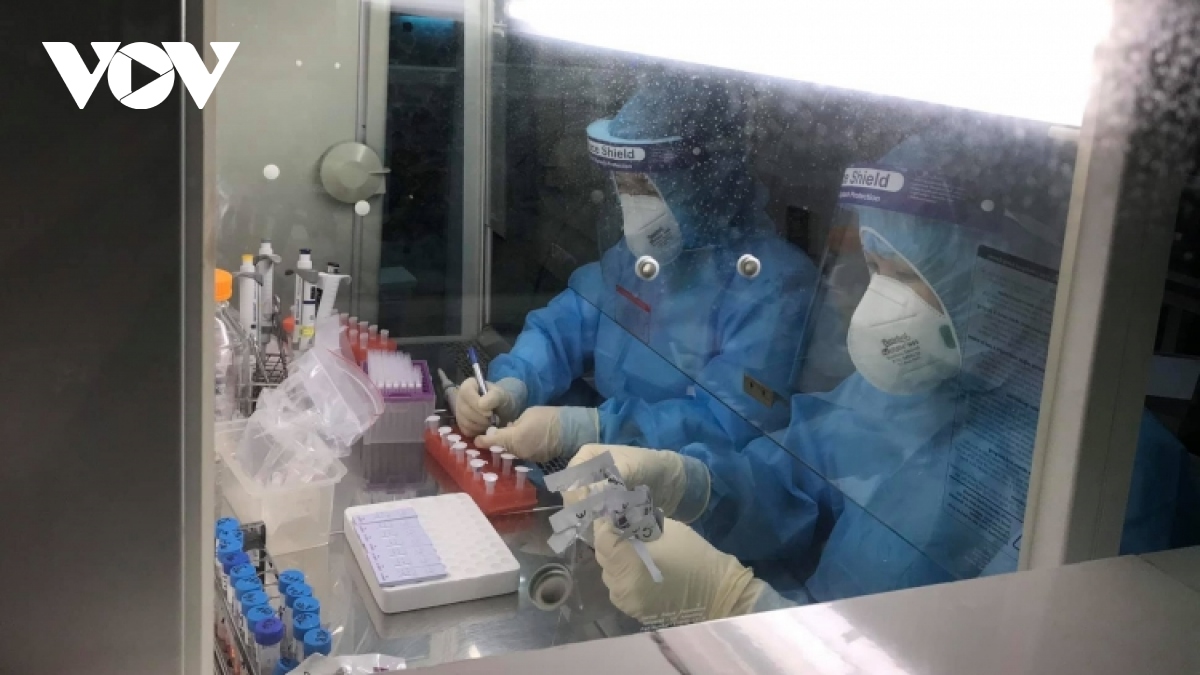 Local COVID-19 cases surge by 75, 106 patients given severe prognosis